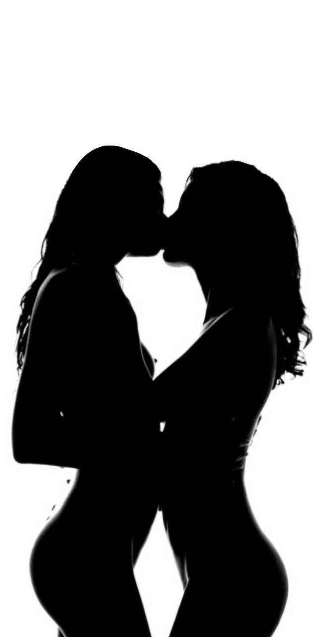 女同志 桌布 壁紙 — 兩個戀人以剪影形式在純白背景上熱情接吻。
