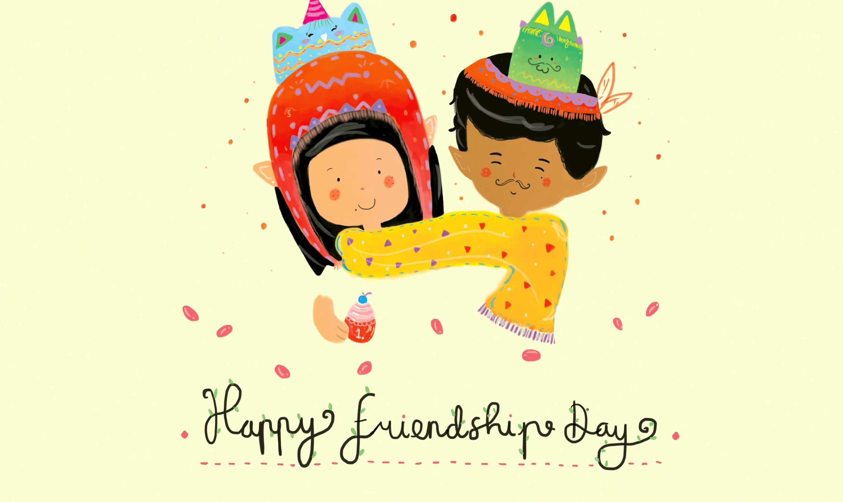 Friendship Day 桌布 壁紙 — 兩個戴著彩色派對帽的笑臉孩子，在柔和的黃色背景前，溫暖地擁抱著，手中拿著一個杯子蛋糕。