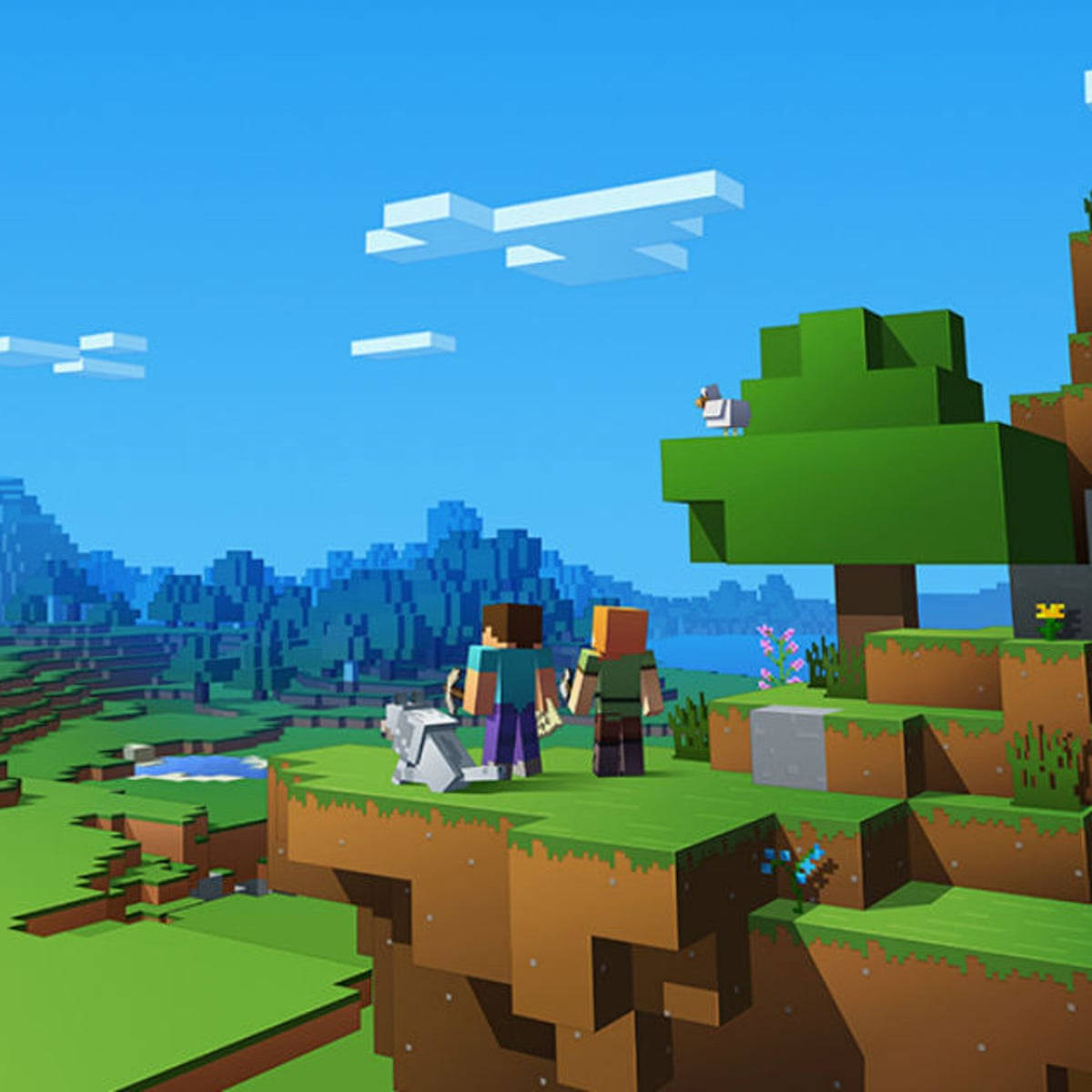 遊戲 桌布 壁紙 — 兩個方塊狀的Minecraft玩家站在長滿草的懸崖上，俯瞰著晴朗藍天下的像素化景觀。