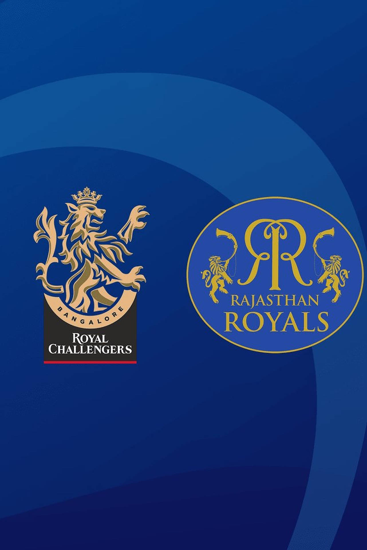 Royal 桌布 壁紙 — 兩個板球隊標誌 Royal Challengers Bangalore 和 Rajasthan Royals 顯示在漸變藍色背景上。