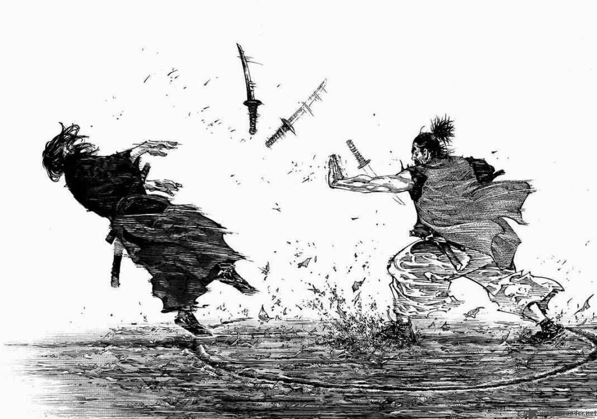 Vagabond 桌布 壁紙 — 兩個武士在一幅動態黑白水墨畫中交鋒，刀劍飛舞，水花在他們腳邊飛濺。
