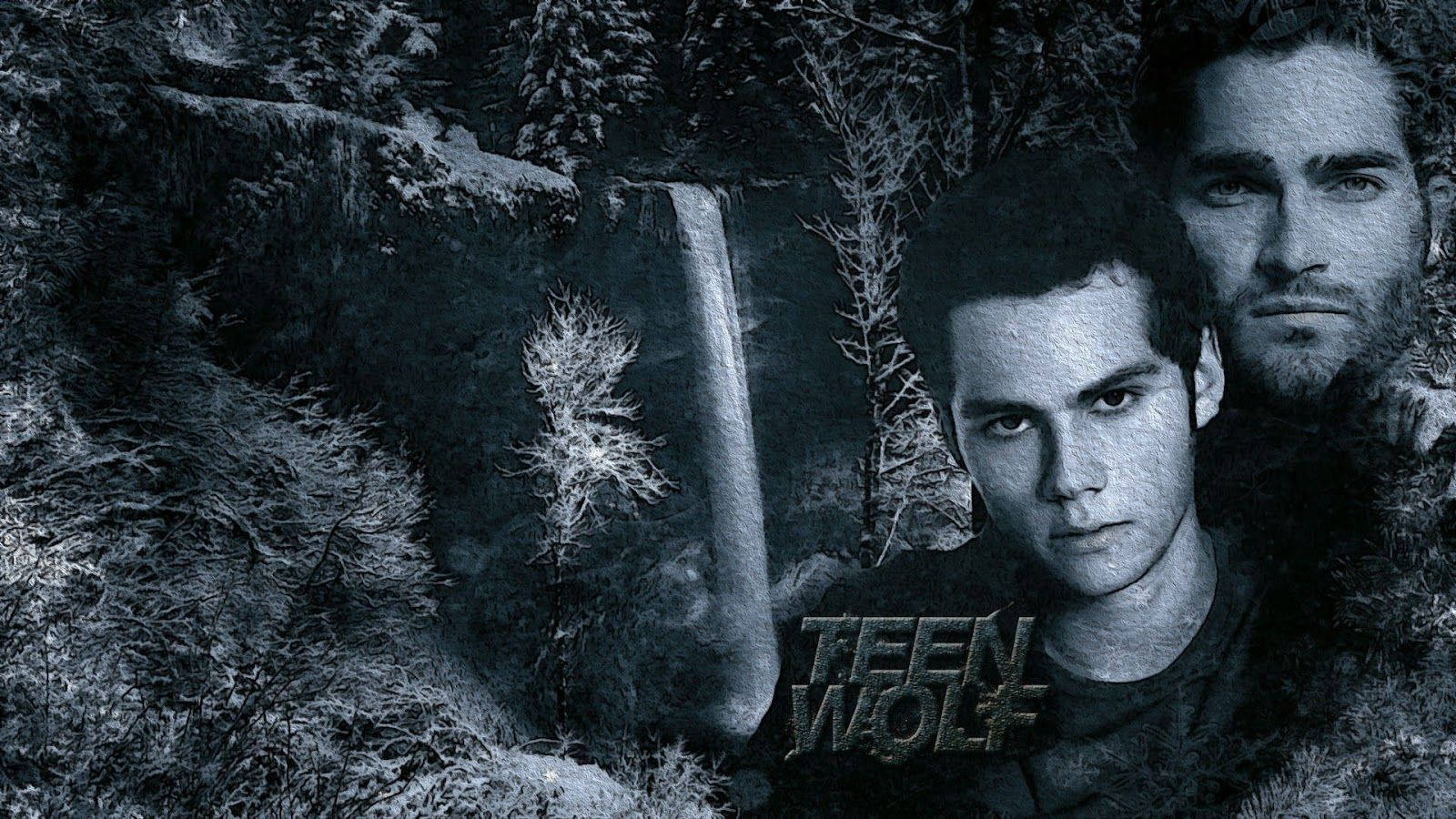 scott mccall 桌布 壁紙 — 兩個男人在雪地森林背景下，帶有瀑布和Teen Wolf標誌，凝視著對方。