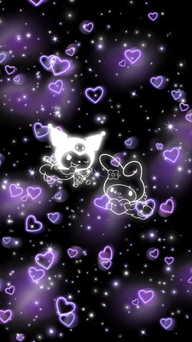 Emo Hello Kitty 桌布 壁紙 — 兩個發光的動漫角色在夢幻般的宇宙夜空中漂浮在紫色心形和星星之間。