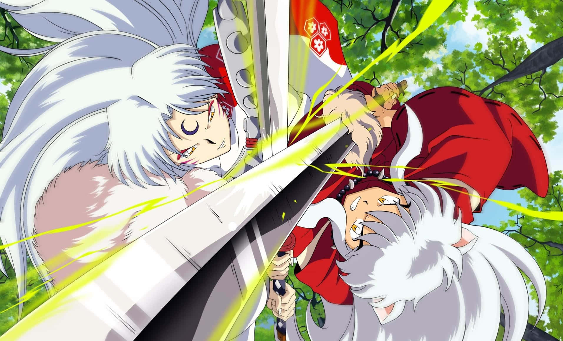 Sesshomaru 桌布 壁紙 — 兩個白髮動漫角色在森林中揮劍相撞，發出明亮的黃色能量火花。