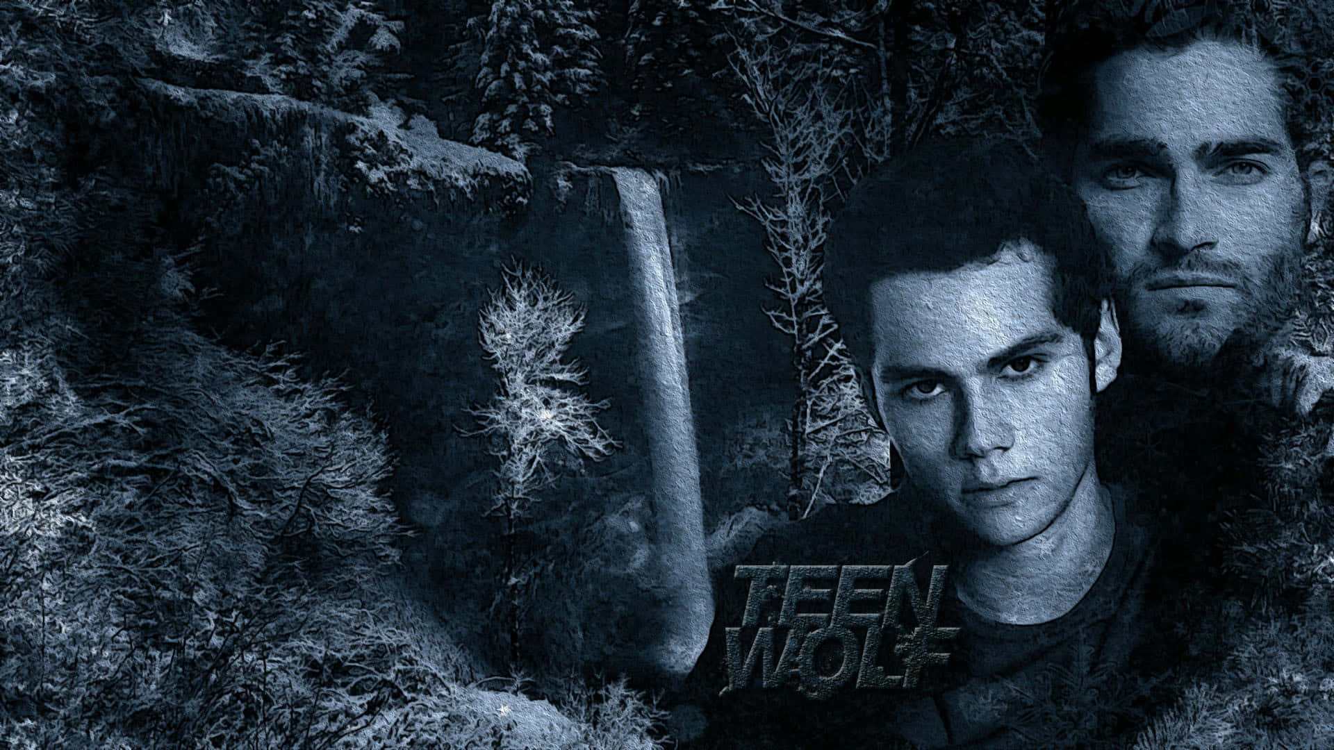 Dylan Obrien 桌布 壁紙 — 兩個眼神銳利的男人站在雪地森林瀑布前，在憂鬱的藍色單色濾鏡下。