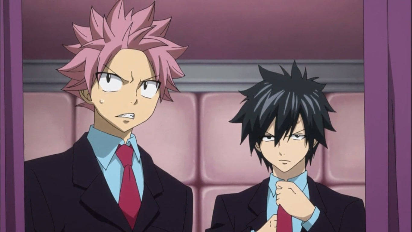 Fairy Tail Characters 桌布 壁紙 — 兩個穿著西裝、擁有粉紅色和黑色頭髮的動漫男孩站在紫色房間裡，表情嚴肅。
