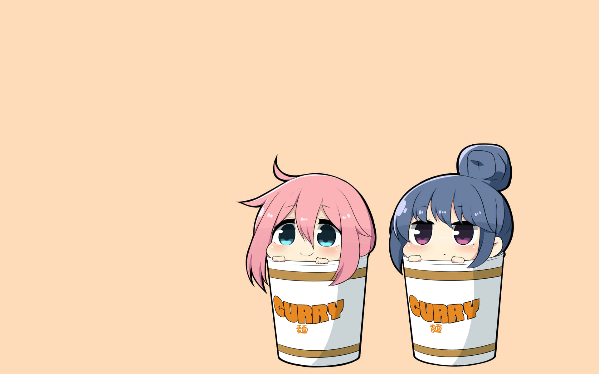 Laid Back Camp 桌布 壁紙 — 兩個粉紅色和藍色頭髮的Q版動漫女孩在柔和的桃色背景前從咖哩杯邊緣探出頭來。