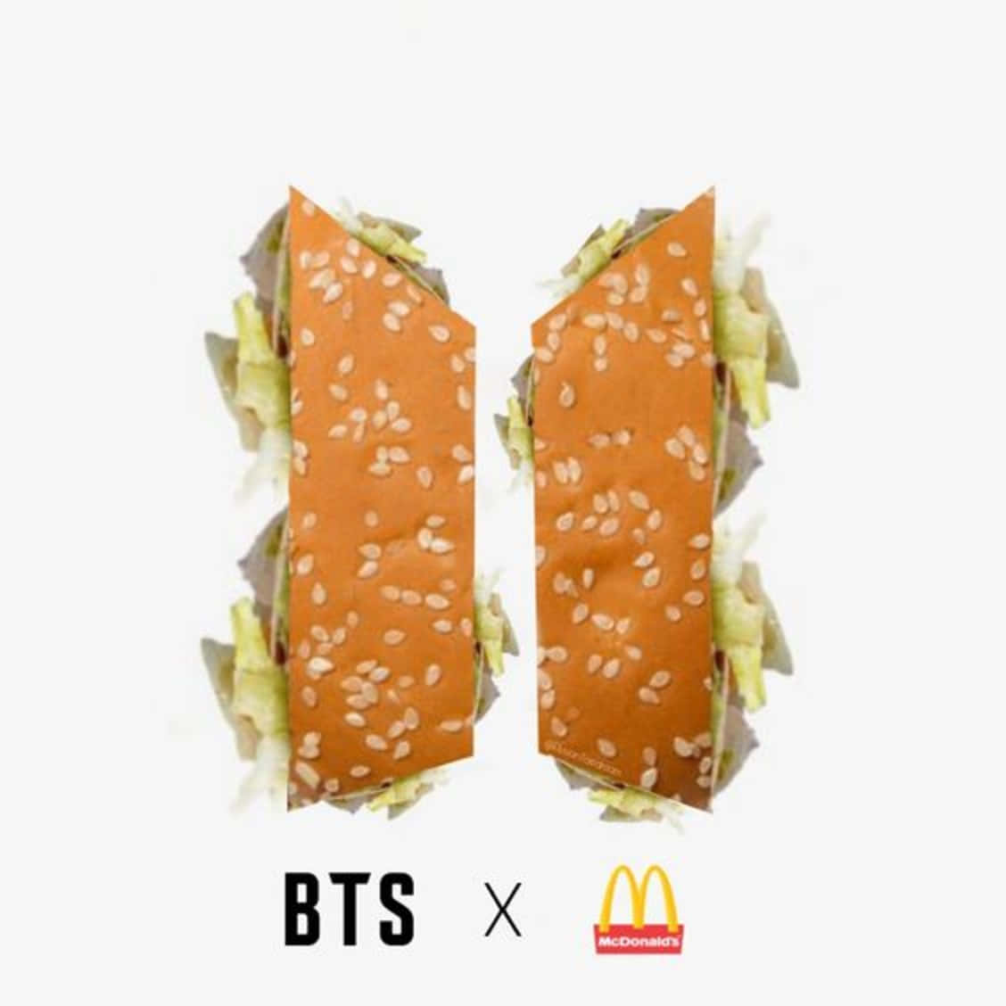Bts Mac 桌布 壁紙 — 兩個芝麻漢堡排成字母B形狀，在白色背景上形成BTS x McDonald's合作標誌。