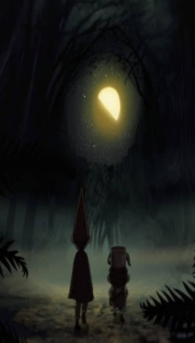 over the garden wall 桌布 壁紙 — 兩個身影在黑暗的森林中透過光禿的樹枝仰望發光的彎月。