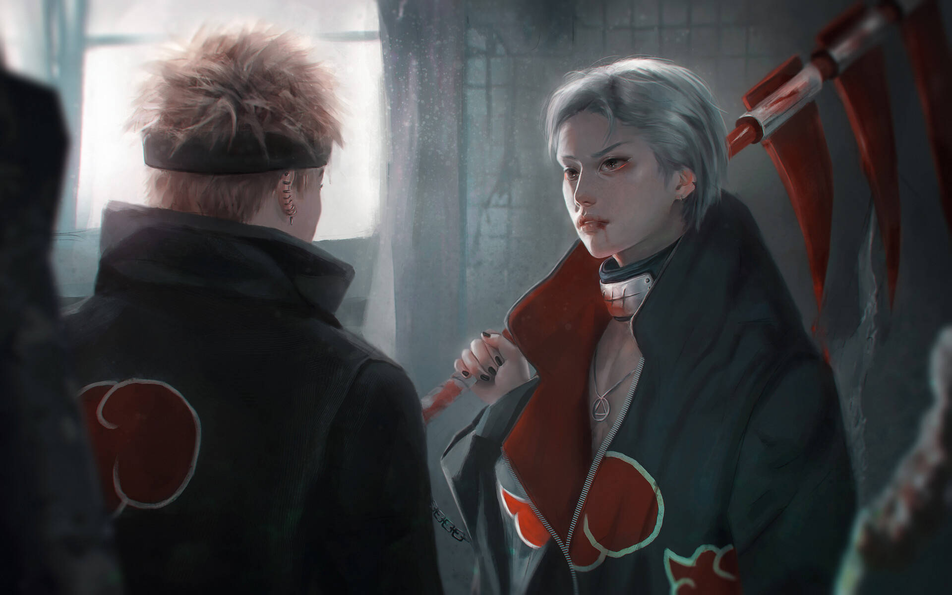 hidan akatsuki 桌布 壁紙 — 兩個身穿曉組織斗篷的動漫角色在昏暗的房間中對峙，手持染血武器，表情緊張。