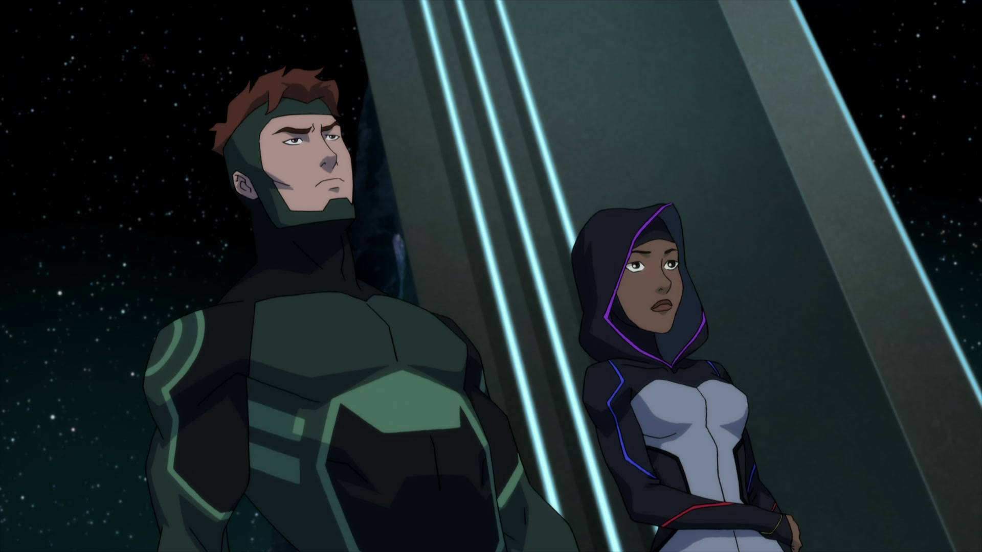 Young Justice 桌布 壁紙 — 兩個身穿未來裝甲的動漫角色站在發光的藍色面板旁邊，背景是星空太空。