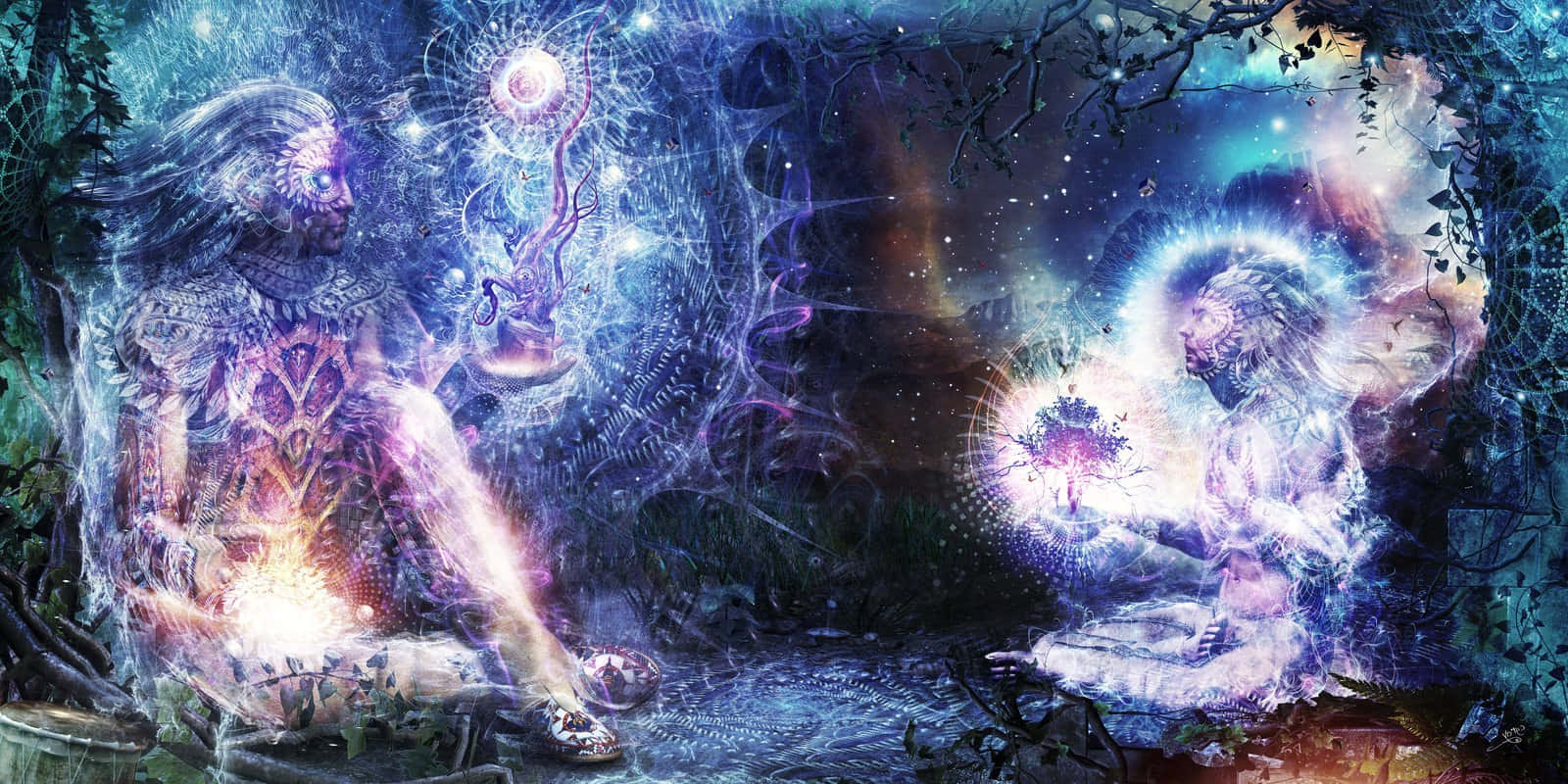 sacred 桌布 壁紙 — 兩個身穿發光長袍的神秘人物在宇宙森林中面對面坐著，周圍環繞著旋轉的能量和星光。