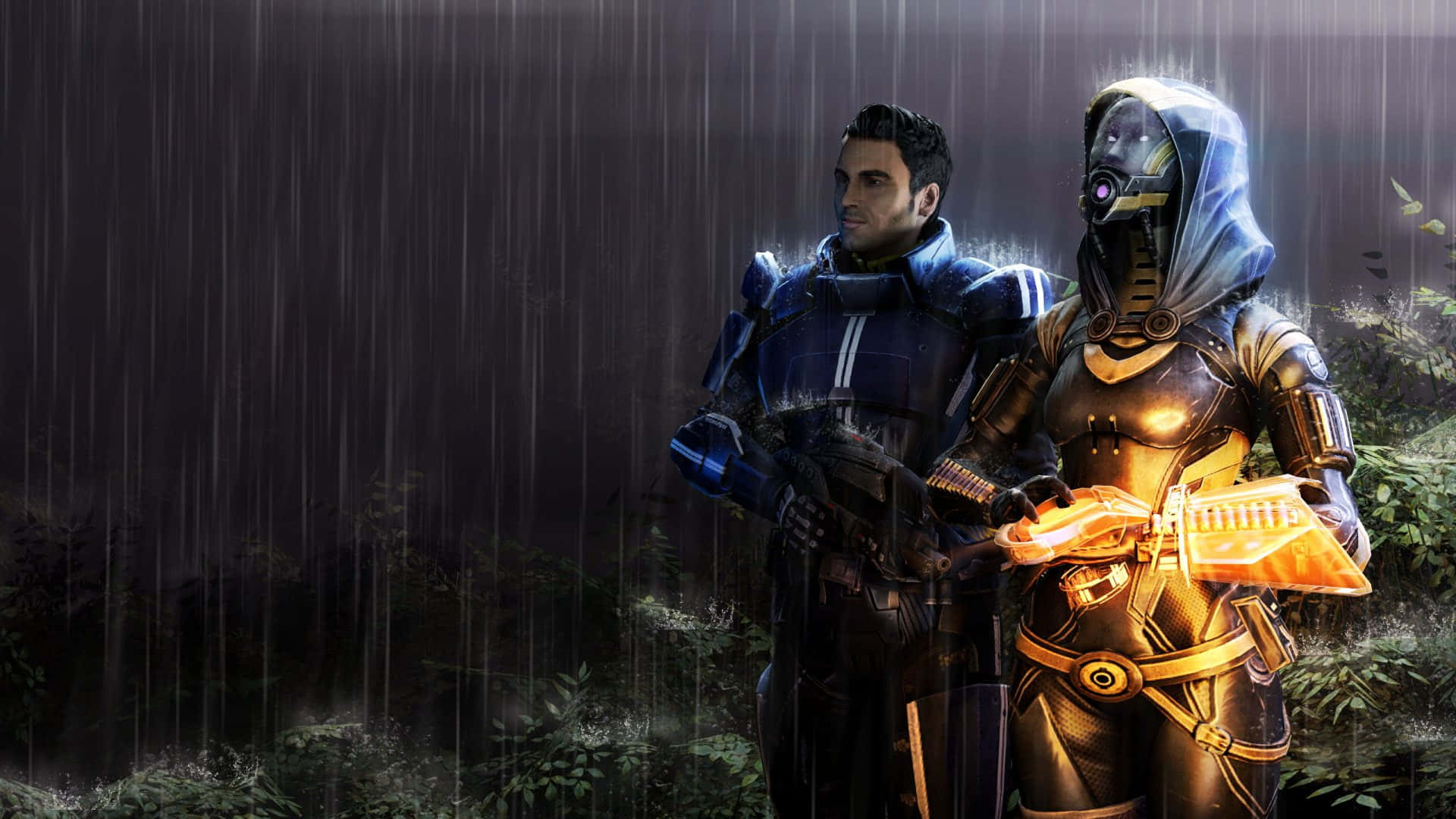 Kaidan Alenko 桌布 壁紙 — 兩個身穿裝甲的身影站在被雨水浸透的森林中，一個是人類，一個是機器人，在黑暗暴風雨的天空下共同握著一把發光的橙色武器。