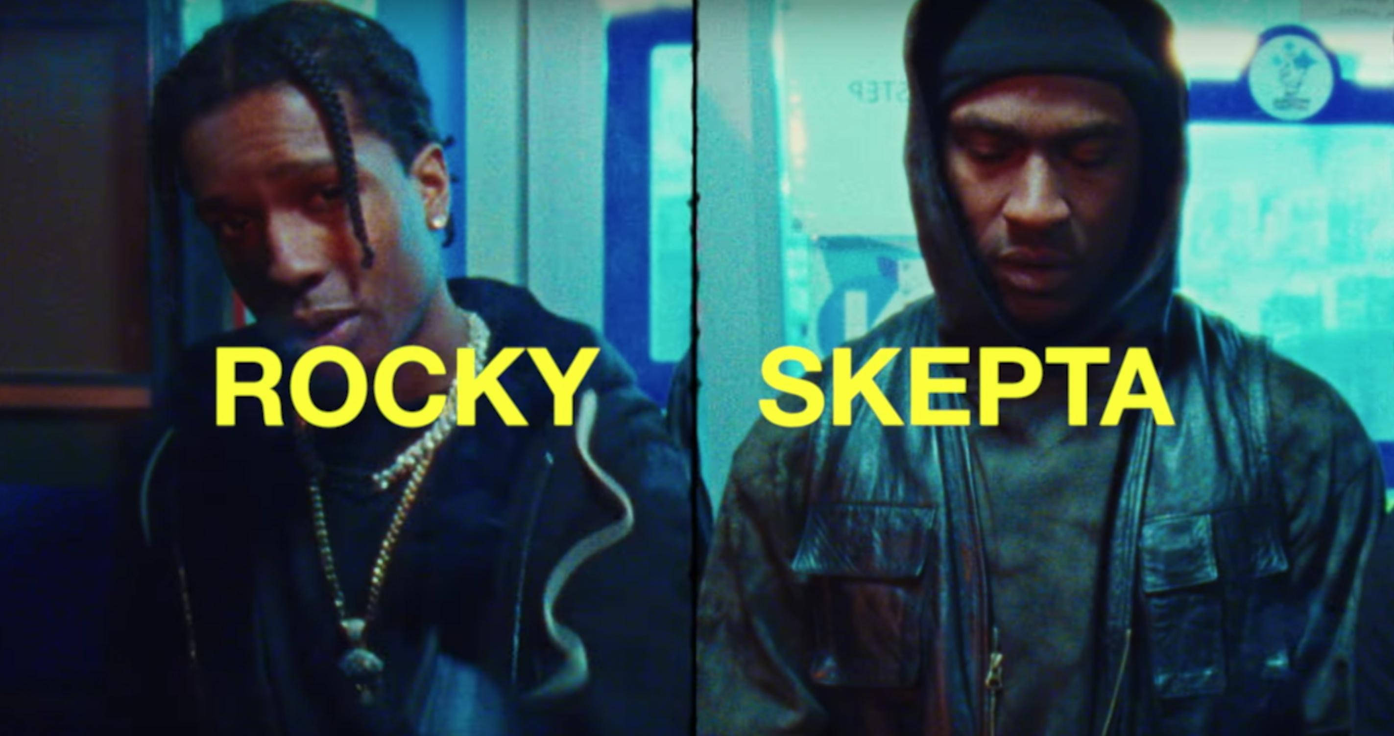 Skepta 桌布 壁紙 — 兩個身穿連帽衛衣的男人在冷藍燈光下直視鏡頭，粗體黃色文字疊加在他們的名字上。