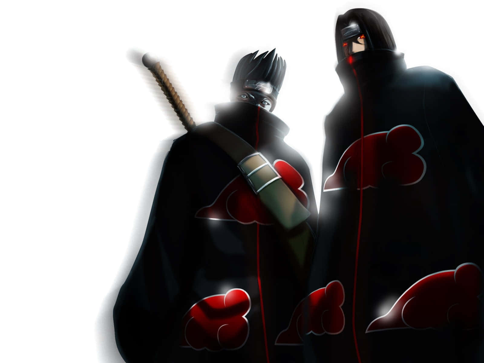 Akatsuki Ninja 桌布 壁紙 — 兩個身穿黑色斗篷、帶有紅色雲紋的動漫忍者站在純白背景前，一個手持劍，另一個眼睛發出紅光。
