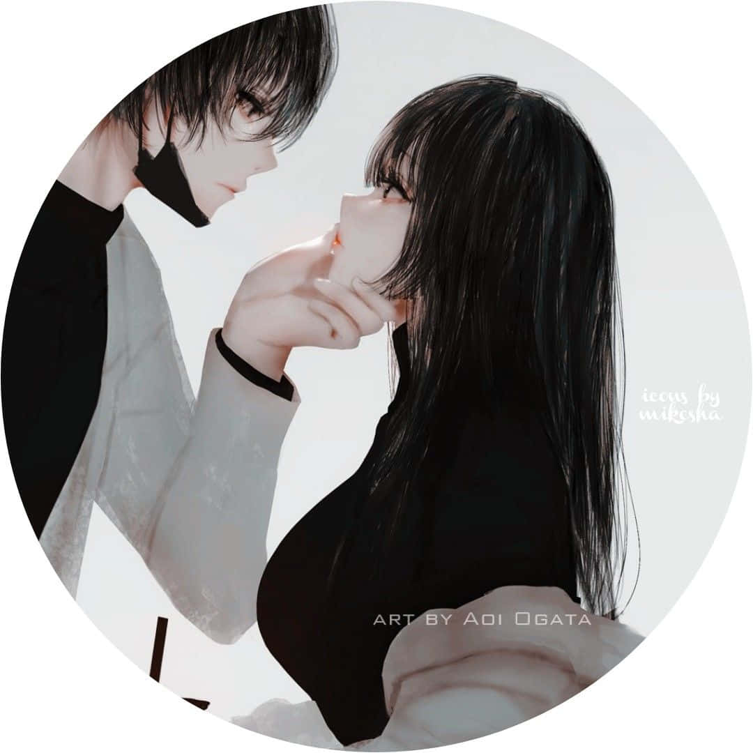 Matching Couple Profile 桌布 壁紙 — 兩個黑髮的動漫角色親密地凝視，其中一個輕輕觸碰另一個的下巴，背景是柔和的白色。