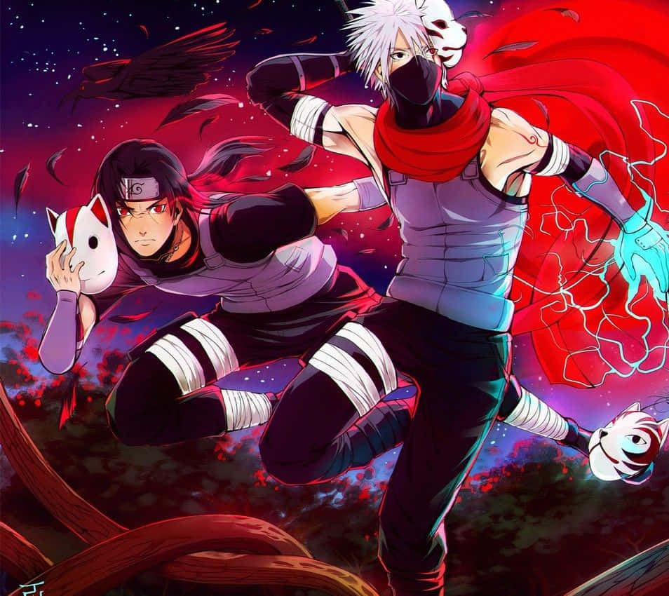 Kakashi And Itachi 桌布 壁紙 — 兩名動漫忍者戰士在宇宙紅色和紫色星空背景下與漂浮的狐狸面具動態交鋒。