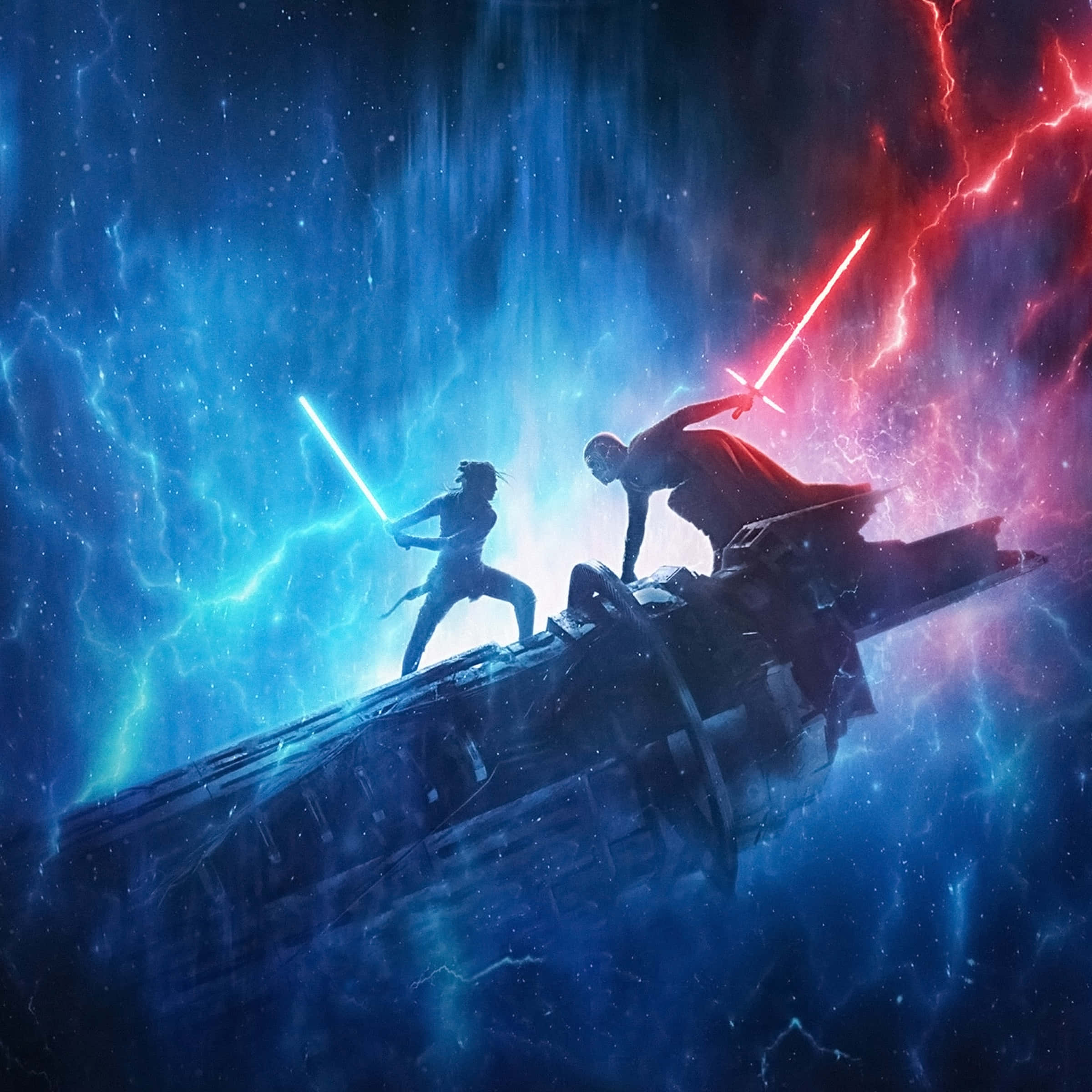 Star Wars Profile 桌布 壁紙 — 兩名戰士在破損的太空船上用藍色和紅色的光劍決鬥，背景是電藍色和紅色閃電的宇宙風暴。