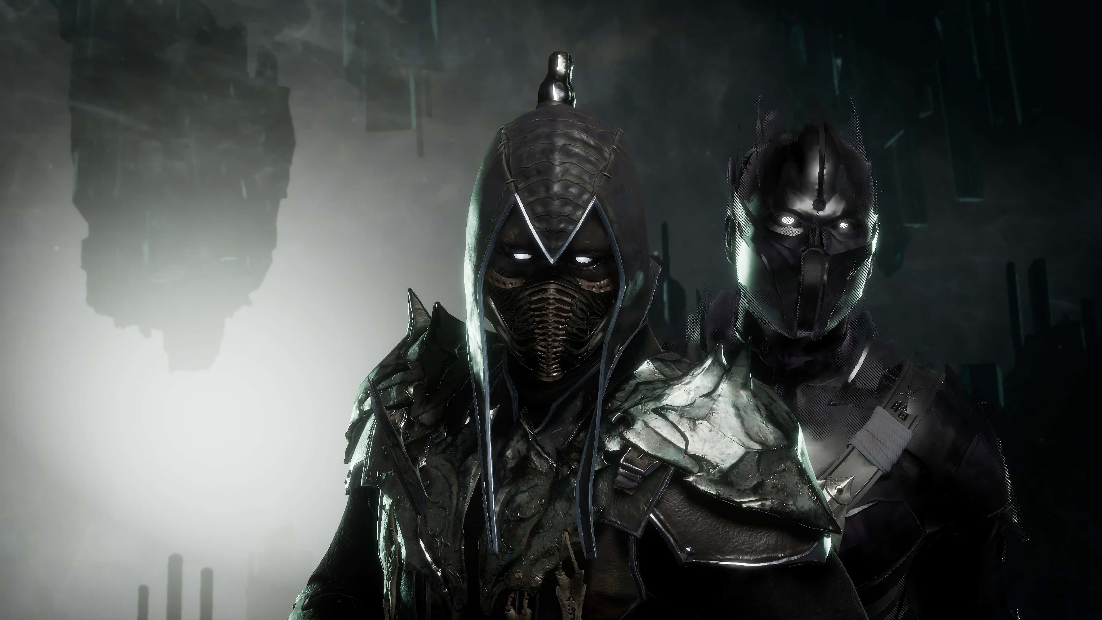 Mortal Kombat Noob Saibot 桌布 壁紙 — 兩名戴著黑色面具的裝甲戰士在昏暗燈光下，站在迷霧籠罩的廢墟城市景觀中，氣勢洶洶。
