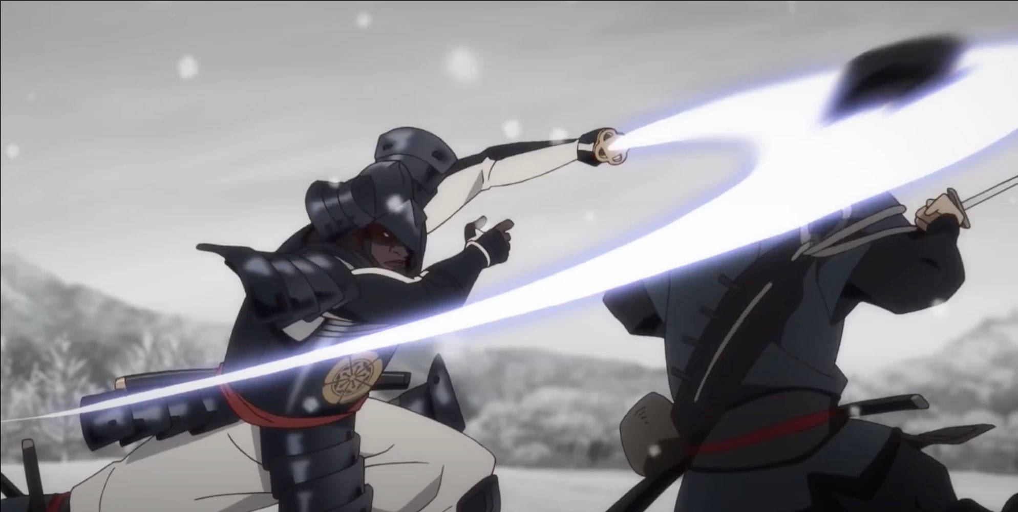 Yasuke 桌布 壁紙 — 兩名武士在雪山戰場上交鋒，發光的劍刃劃過飄落的雪花。