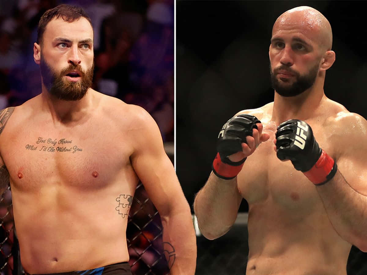 MMA 桌布 壁紙 — 兩名肌肉發達的MMA拳手在籠中，一人有胸口刺青，另一人擺出戰鬥姿勢。