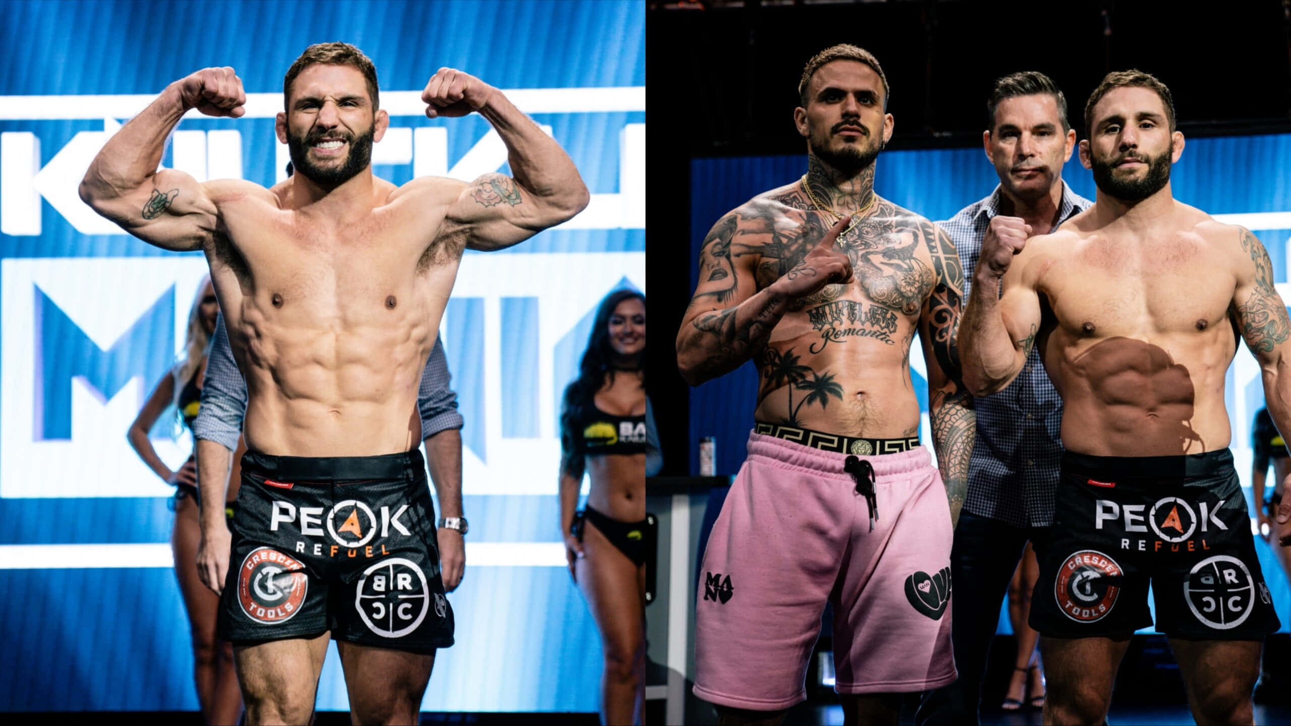 MMA 桌布 壁紙 — 兩名肌肉發達的男性拳手在帶有亮藍色品牌標誌的舞台上自信地展示肌肉和擺姿勢，背景中有衣著暴露的女性。