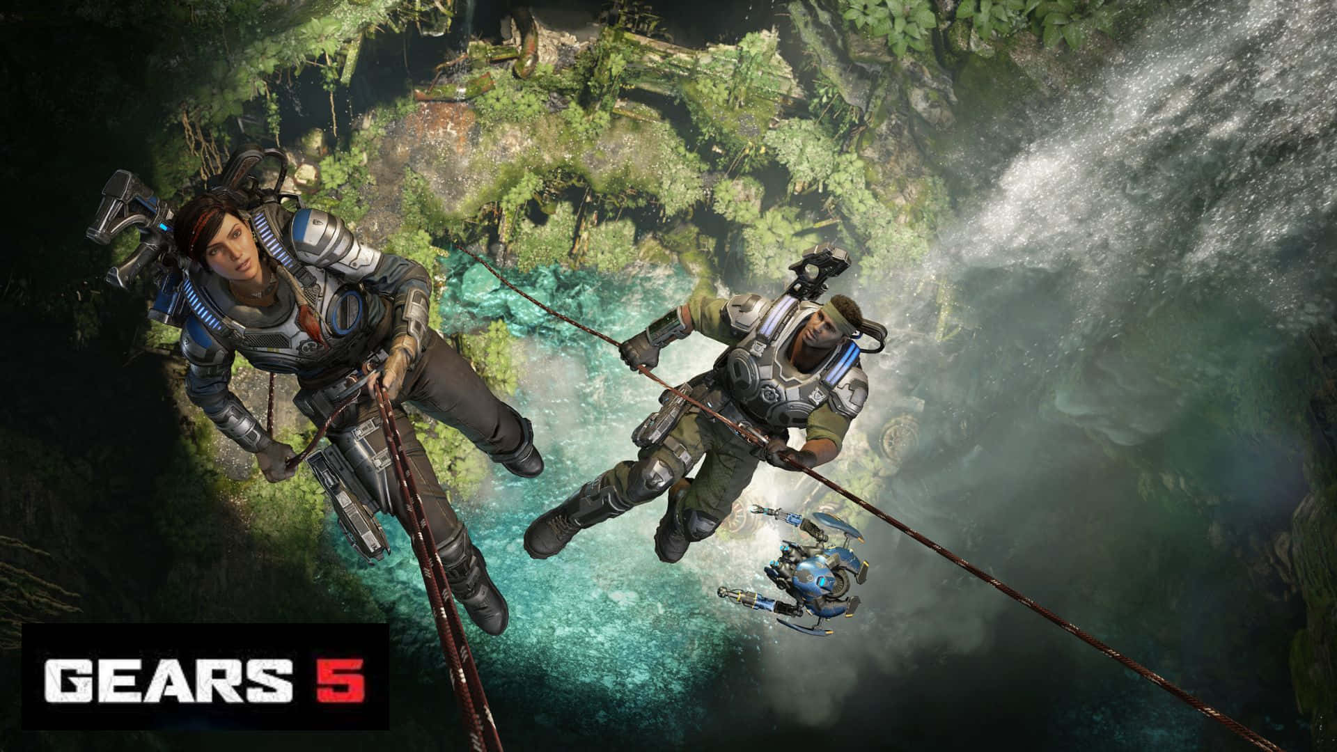1080p Gears Of War 5 桌布 壁紙 — 兩名裝甲士兵在電影般的遊戲場景中，沿著茂密的叢林懸崖繩降，下方是碧綠色的海水。