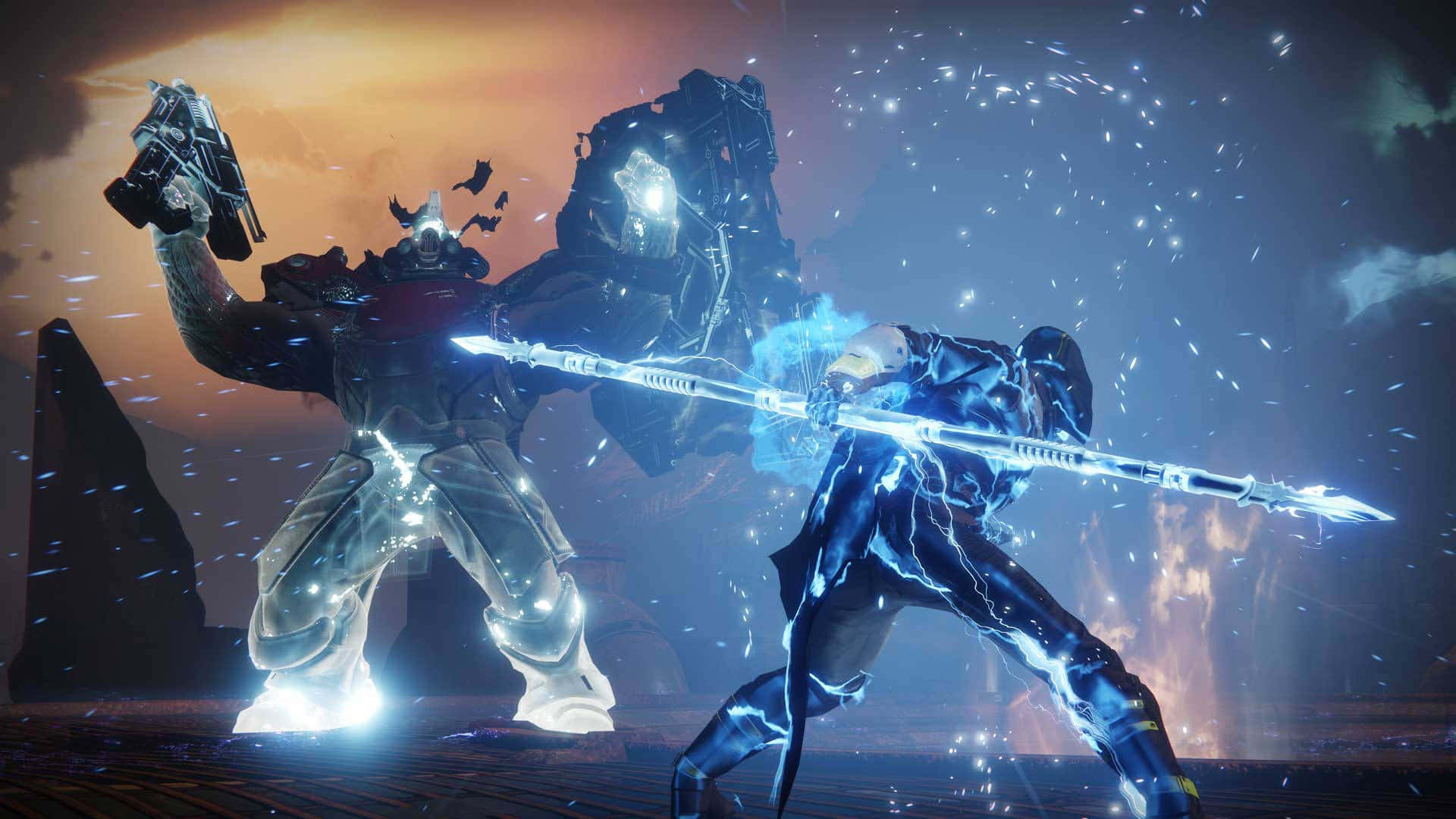 Best Destiny 2 桌布 壁紙 — 兩名裝甲戰士在熾熱的暮色天空下，使用能量武器進行一場發光的戰鬥。