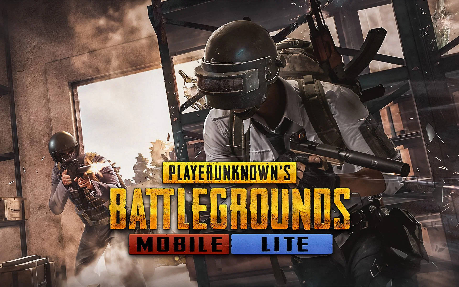pubg mobile 桌布 壁紙 — 兩名身穿戰鬥裝備的士兵在一棟搖搖欲墜的建築物內開火，煙霧和碎片飛揚。