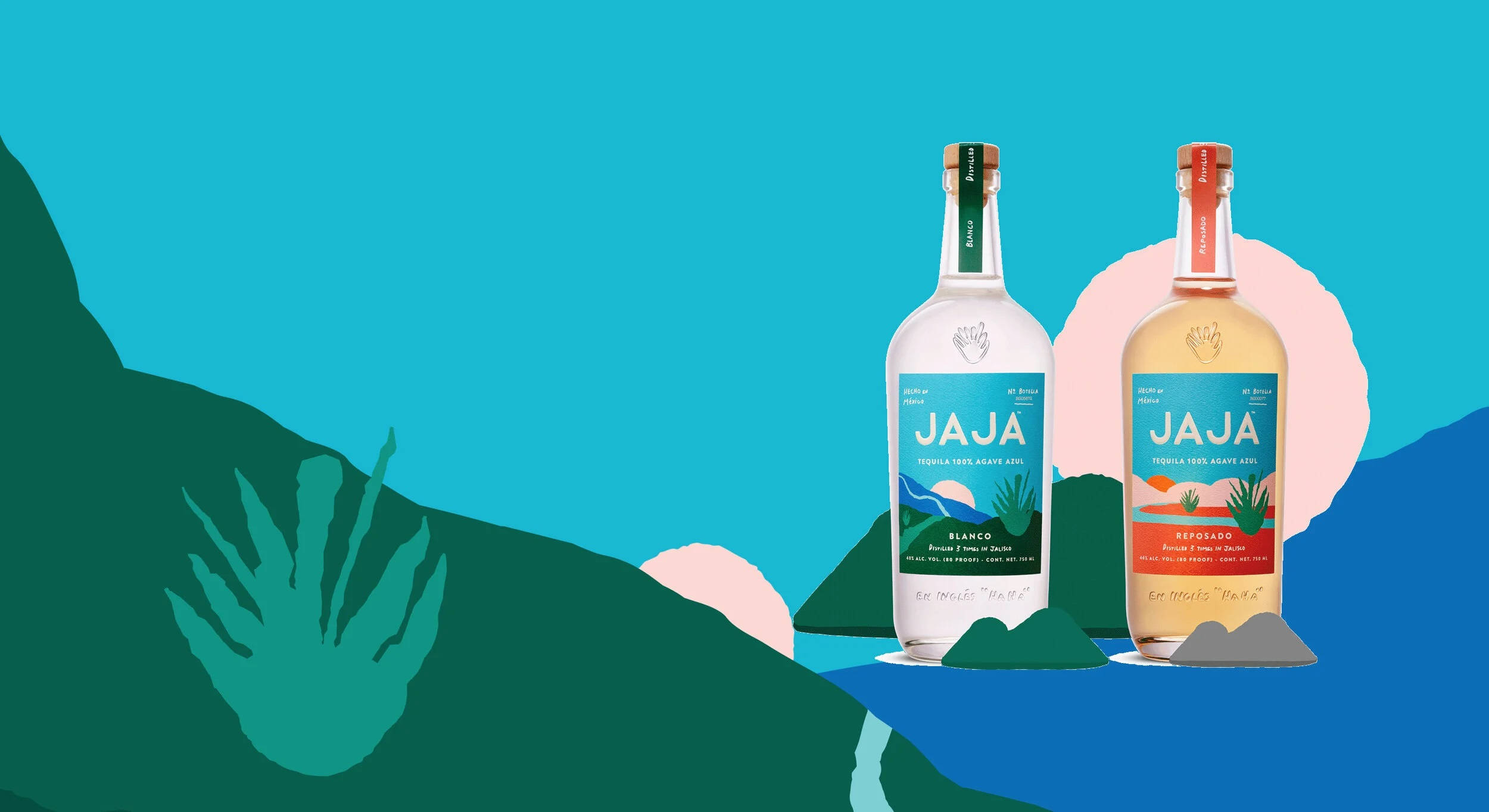 poster 桌布 壁紙 — 兩瓶Jaja龍舌蘭酒立在一個風格化的藍綠色和綠色沙漠景觀前，帶有抽象形狀。