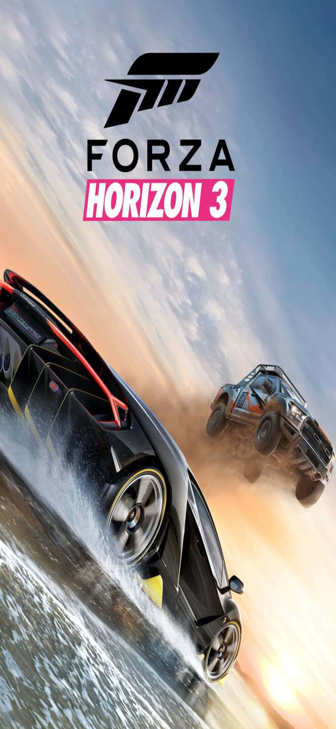 Forza 7 桌布 壁紙 — 兩輛高性能汽車在充滿活力的日落天空下，穿越塵土飛揚的沙漠景觀。