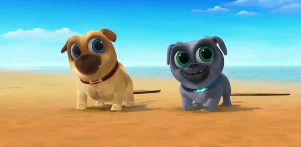 Puppy Dog Pals 桌布 壁紙 — 兩隻卡通小狗，眼睛超大，在陽光明媚的海灘上玩耍，背景是海洋和天空。