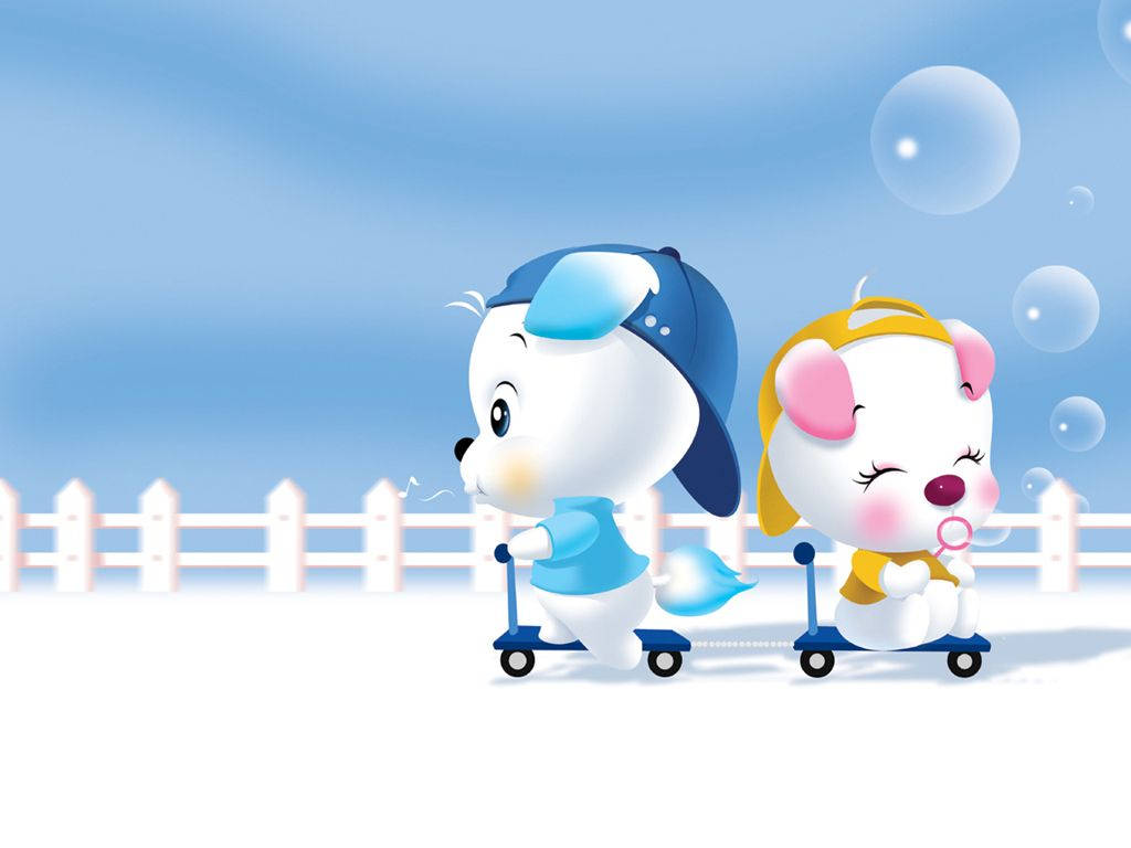 Cartoon 桌布 壁紙 — 兩隻可愛的卡通動物在晴朗的藍天下騎著藍色滑板車，周圍有漂浮的泡泡和白色柵欄。