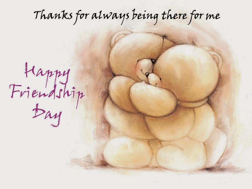 Friendship Day 桌布 壁紙 — 兩隻米色泰迪熊在柔軟有紋理的背景上溫暖擁抱，並帶有手寫的友誼日文字。