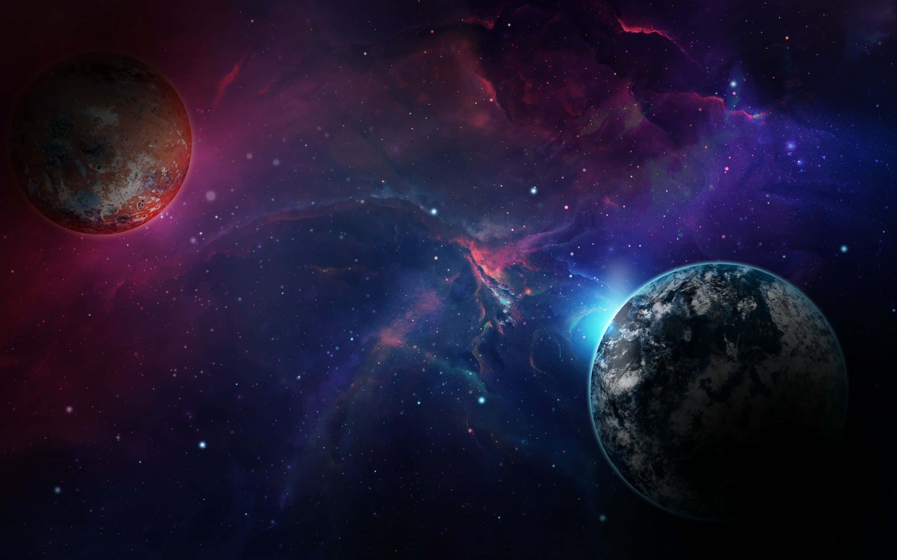 太空 桌布 壁紙 — 兩顆行星飄過一個充滿活力的星雲，星雲散發著紫色、藍色和紅色的宇宙雲，點綴著星星。