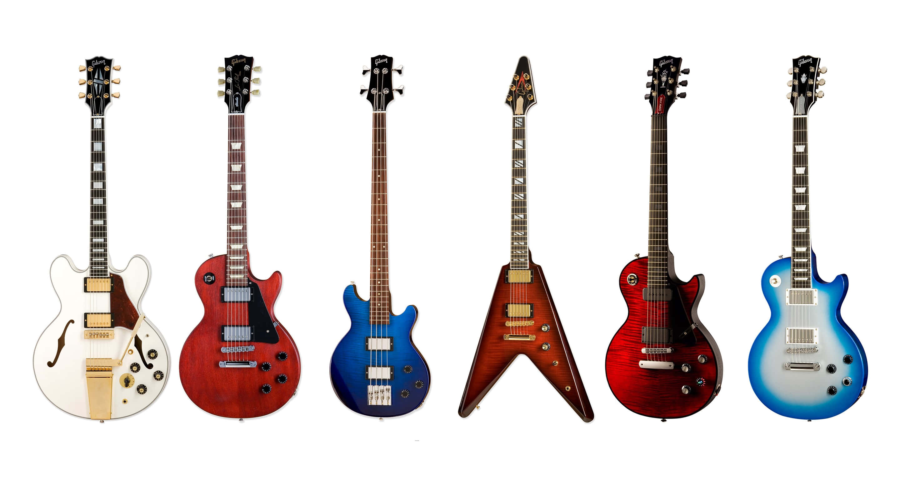Bass Guitar 桌布 壁紙 — 六把電吉他，分別有白色、紅色、藍色和漸變色飾面，整齊排列在純白色背景前。