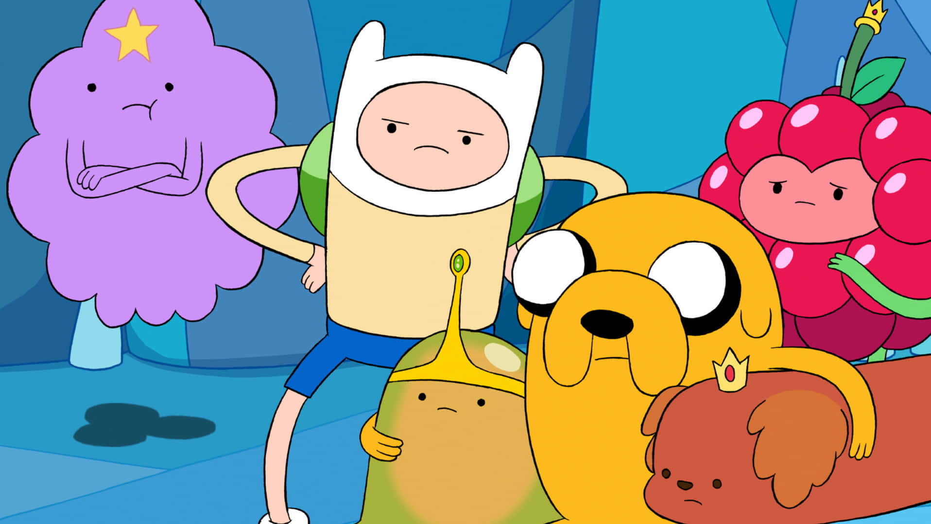 Adventure Time Cute 桌布 壁紙 — 冒險英雄 Finn、Jake 和朋友們一起站在一個充滿活力的卡通洞穴中，表情豐富。