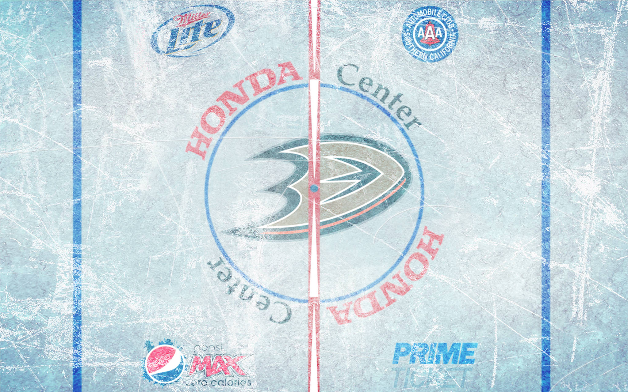 ducks 桌布 壁紙 — 冰上曲棍球場地表面特寫，顯示安納海姆鴨隊（Anaheim Ducks）標誌及帶有贊助商標誌的中央紅線，表面有刮痕。