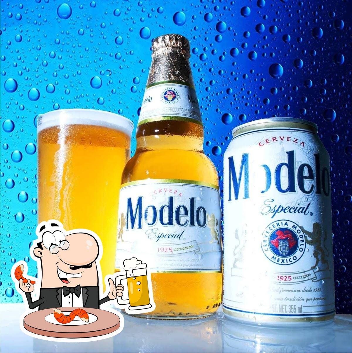 Beer 桌布 壁紙 — 冰凍的Modelo啤酒瓶和罐，旁邊有杯子和卡通服務生拿著蝦，背景是藍色水滴圖案。