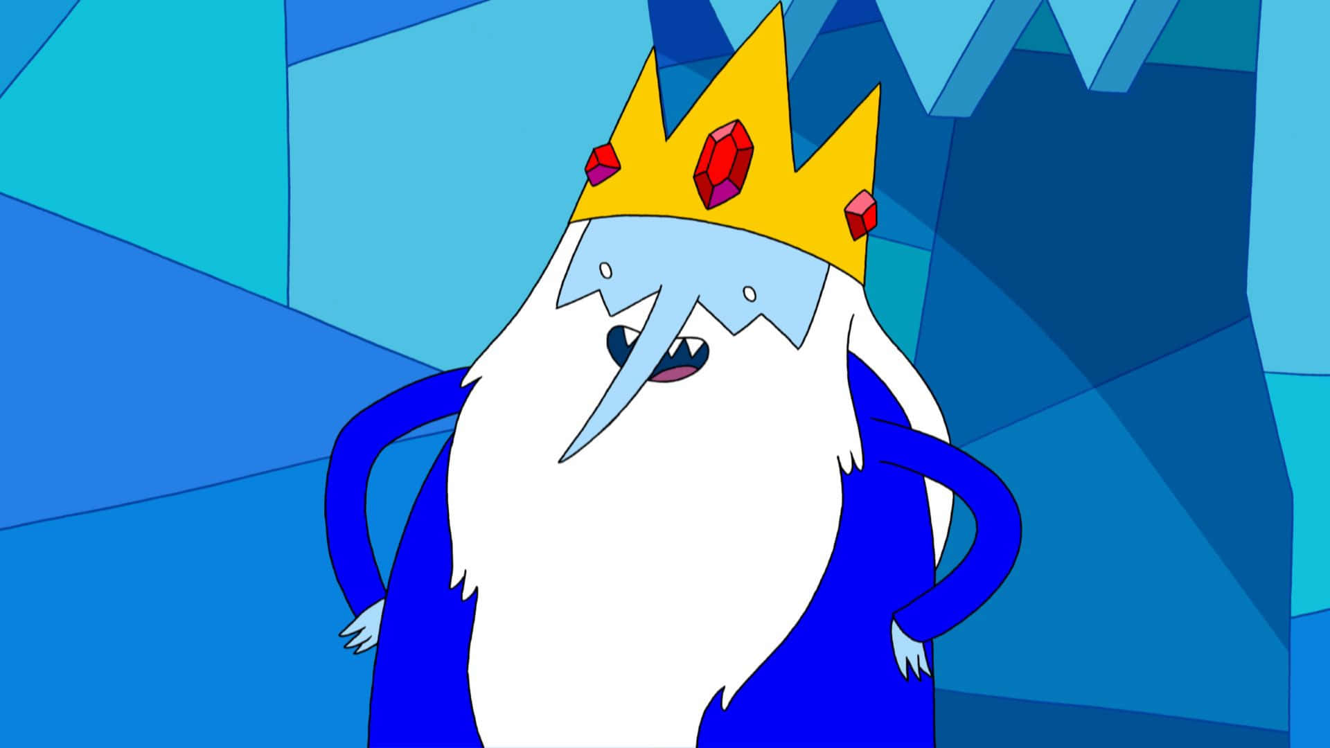 Adventure Time Cute 桌布 壁紙 — 冰王自信地站在藍色水晶王座室，戴著鑲有紅寶石的金冠。