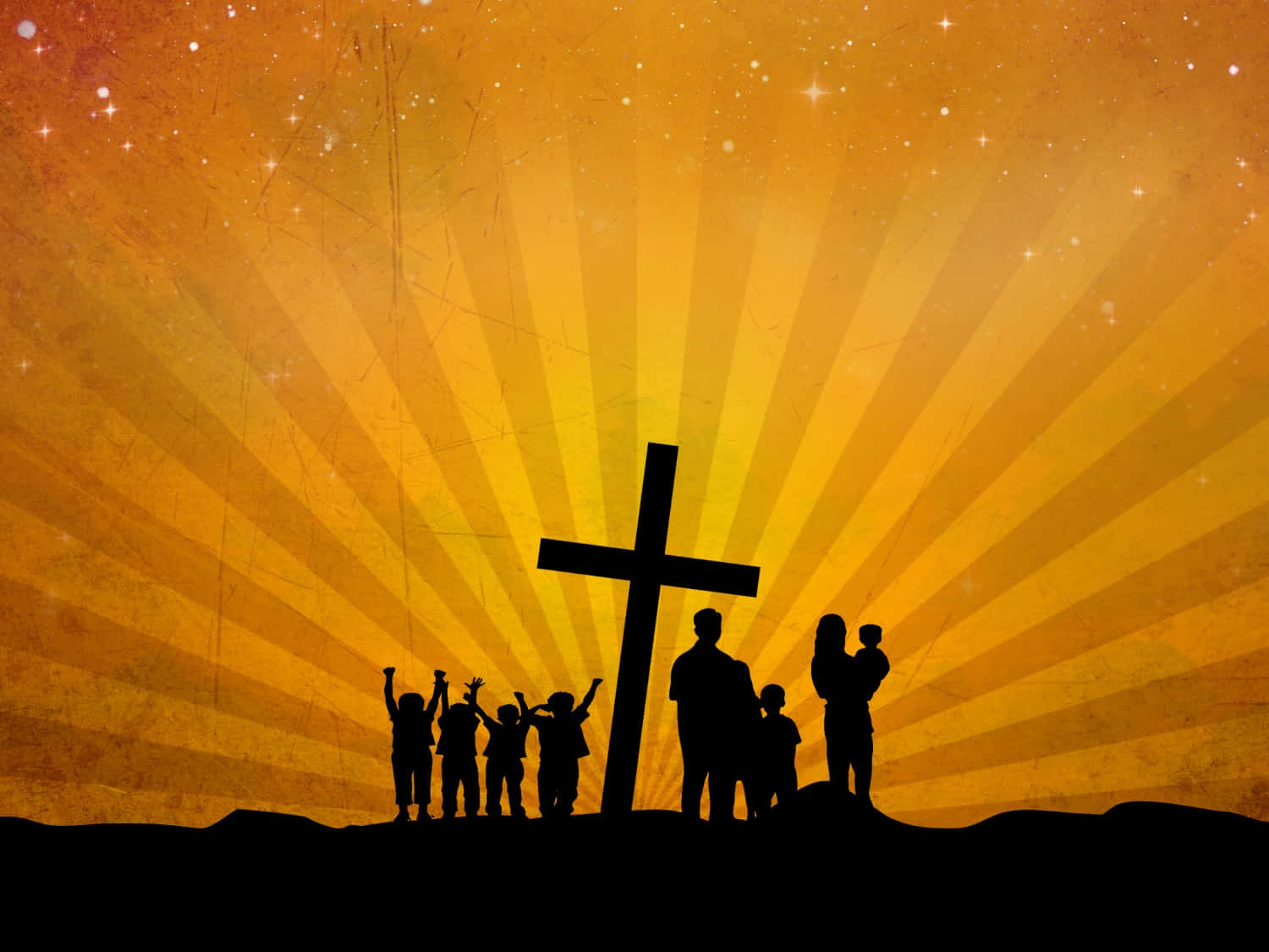 Powerpoint Worship 桌布 壁紙 — 剪影中的家庭和兒童在一個大十字架前舉起雙手敬拜，背景是帶有星爆的燦爛金色日落天空。