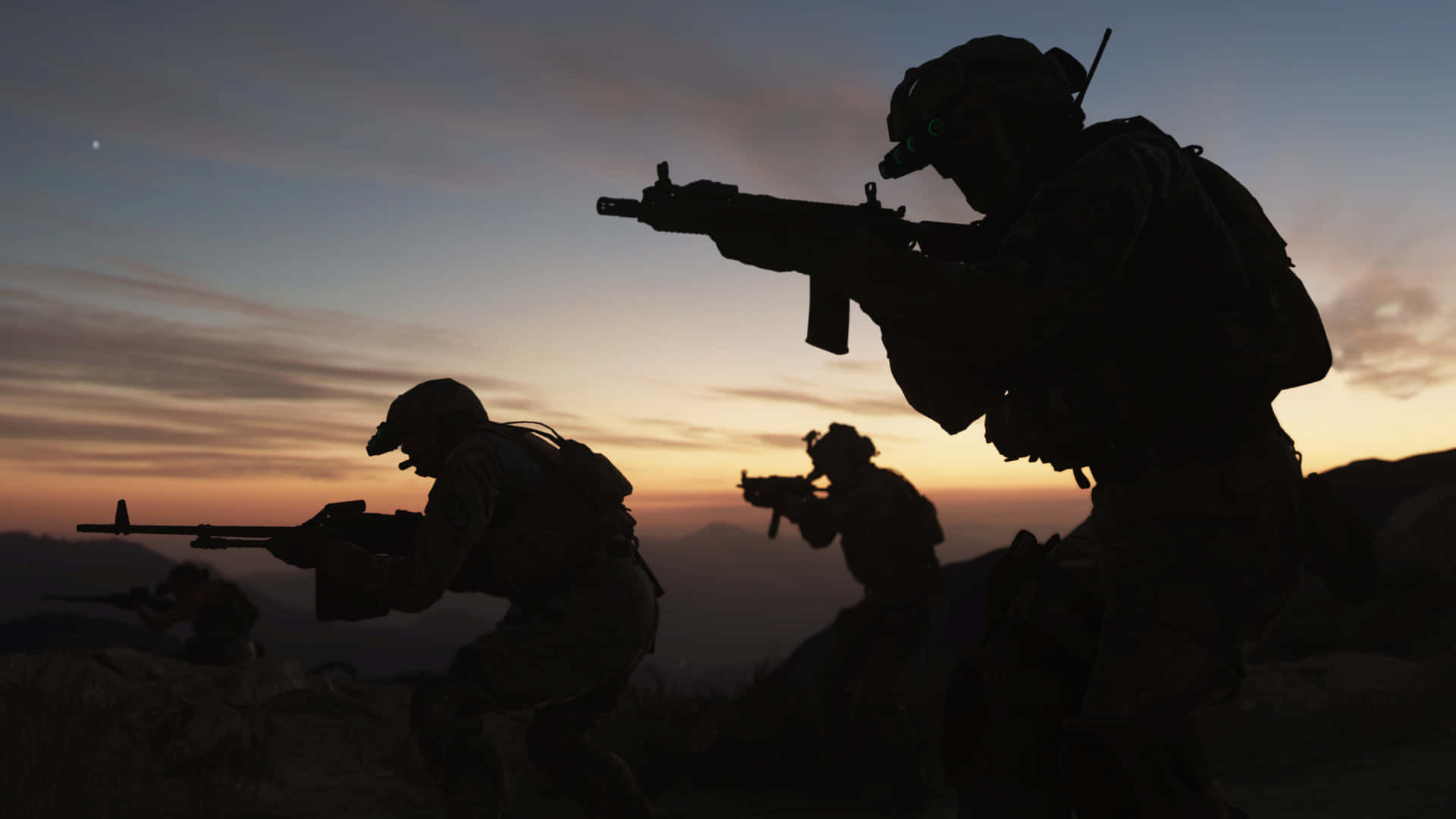 1920x1080 Call Of Duty Modern Warfare 桌布 壁紙 — 剪影士兵在日落時分越過岩石山脊，高舉武器，背景是漸變色的天空。