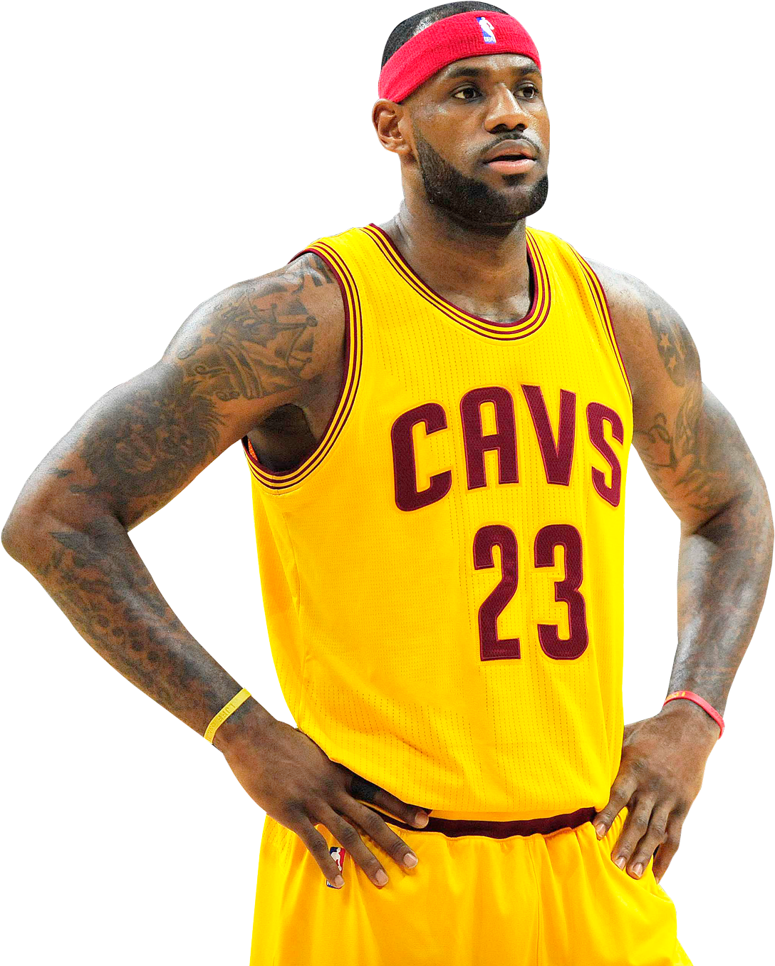 勒布朗 桌布 壁紙 — 勒布朗詹姆斯身穿黃色Cavs 23號球衣，自信地站在黑色背景前，展示紋身和專注的表情。