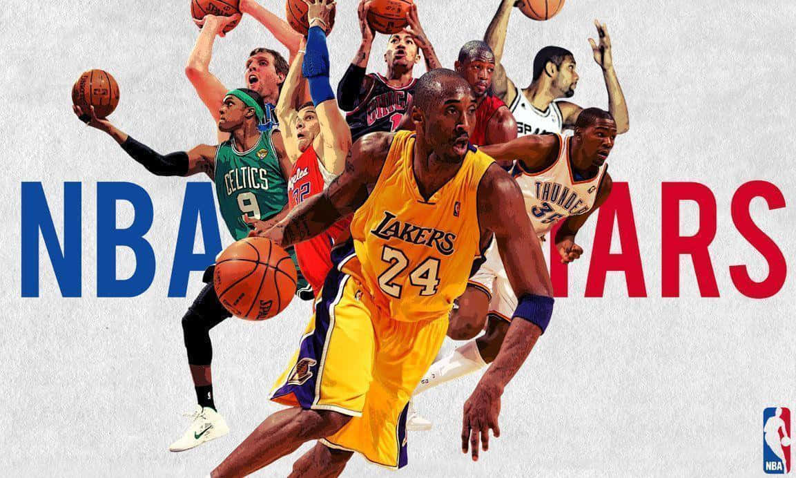 NBA Players 桌布 壁紙 — 動態拼貼NBA傳奇人物在帶有紋理背景上的中場動作姿勢，配有籃球和粗體「NBA STARS」文字。