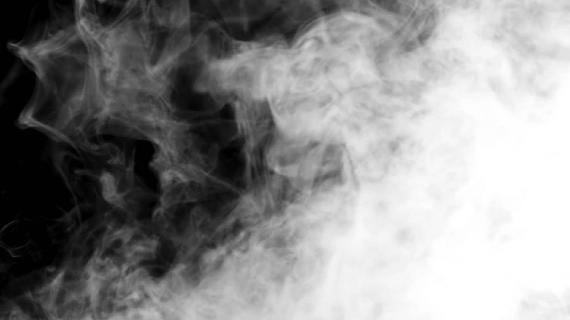 煙動圖 桌布 壁紙 — 動態旋轉煙霧從深黑色過渡到亮白色，背景形成強烈對比。