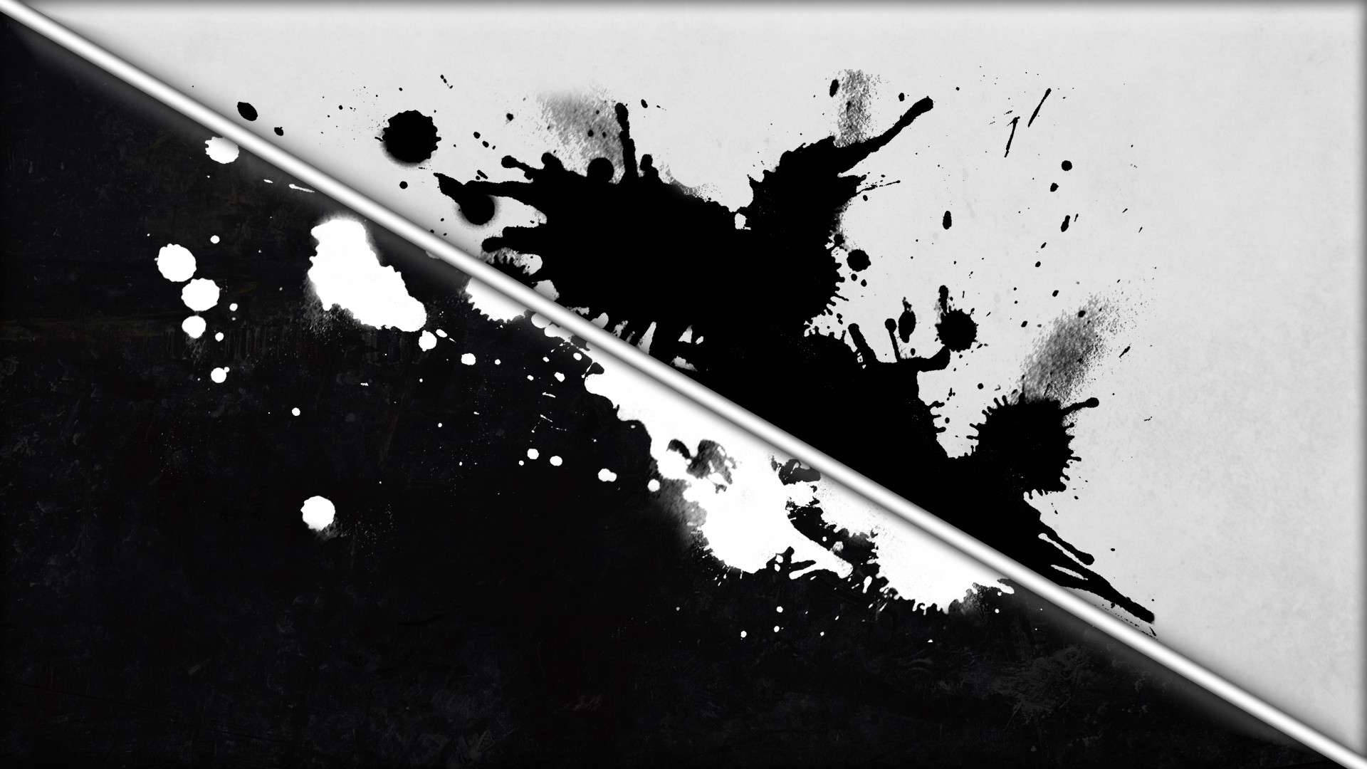 Pain Black And White 桌布 壁紙 — 動態黑白墨水飛濺在黑暗與明亮背景的鮮明對比中沿對角線爆炸。
