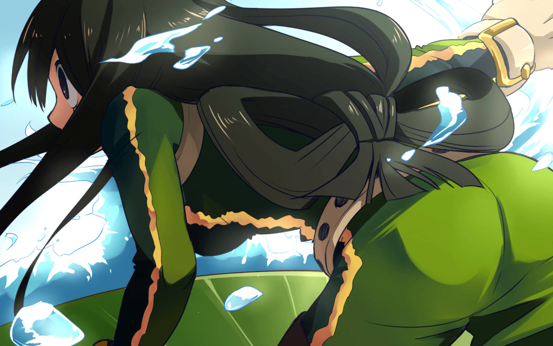 Froppy 桌布 壁紙 — 動漫女孩，長黑髮，綠色服裝，動態動作濺水，帶有亮藍色高光。