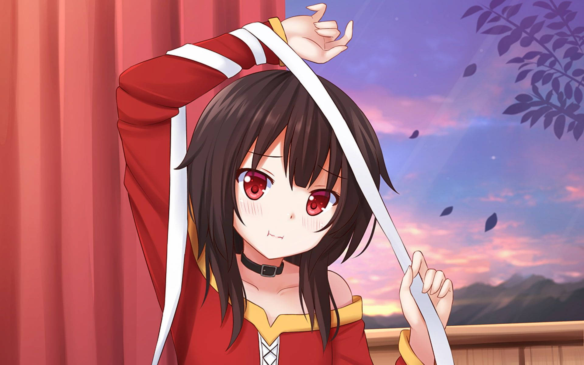 Megumin 桌布 壁紙 — 動漫女孩穿著紅色服裝，在暮色天空下落葉中俏皮地拿著絲帶。