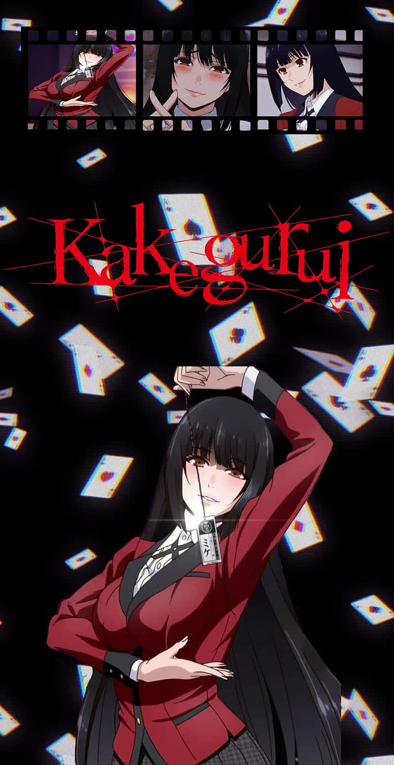 動漫 桌布 壁紙 — 動漫女孩穿著紅色西裝外套，站在漂浮的撲克牌中，上方有底片條肖像，背景為黑色。