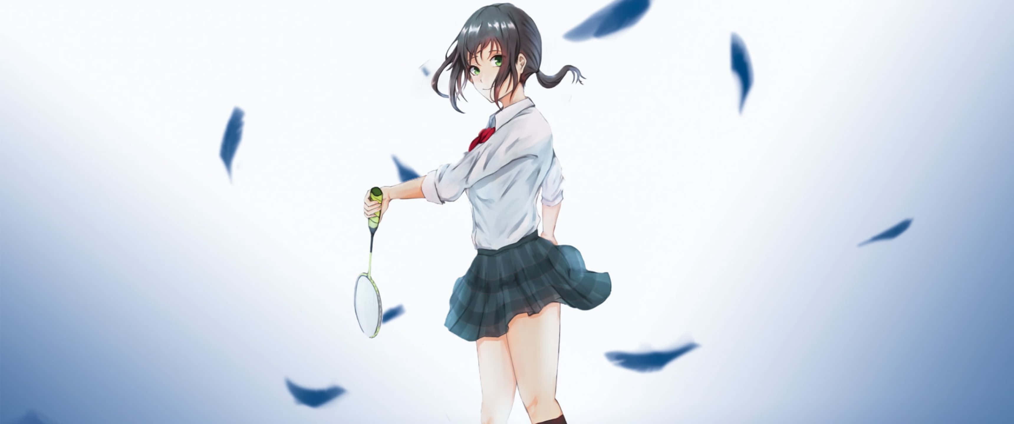 3440x1440p Badminton 桌布 壁紙 — 動漫女學生穿著校服，手持羽毛球拍，藍色羽毛在她周圍飄浮，背景為柔和漸變色。